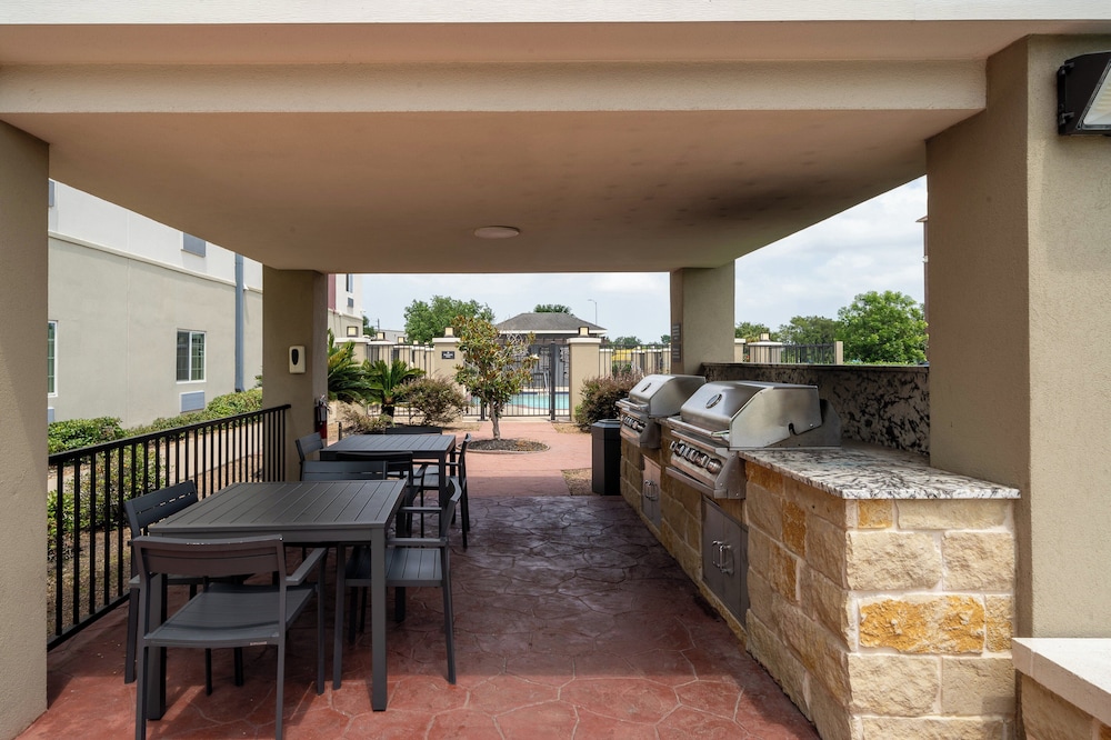 Candlewood Suites Deer Park TX by IHG - photo 35