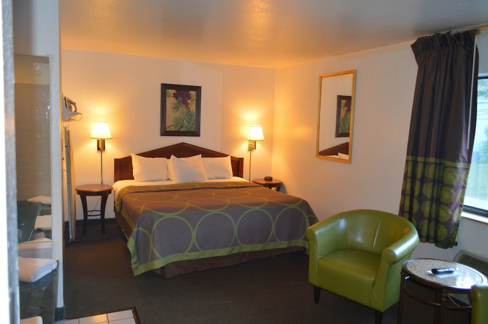American Elite Inn - photo 9
