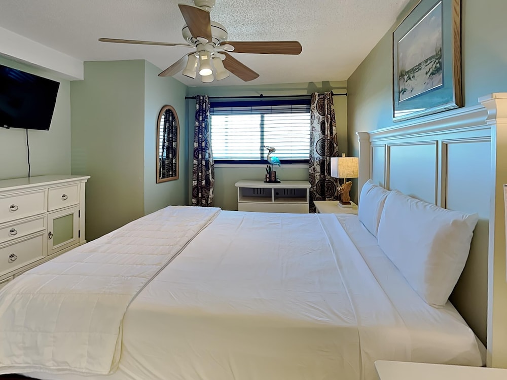 Summit Beach Resort 1231 - photo 6