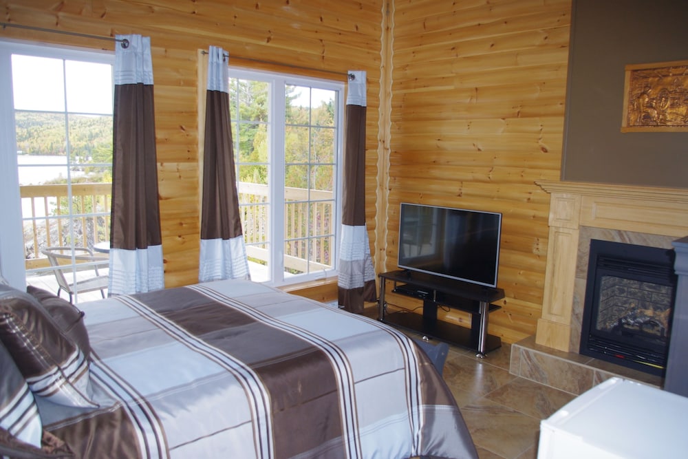Auberge La Taniere A Tadoussac — Sacre-Coeur — photo 5