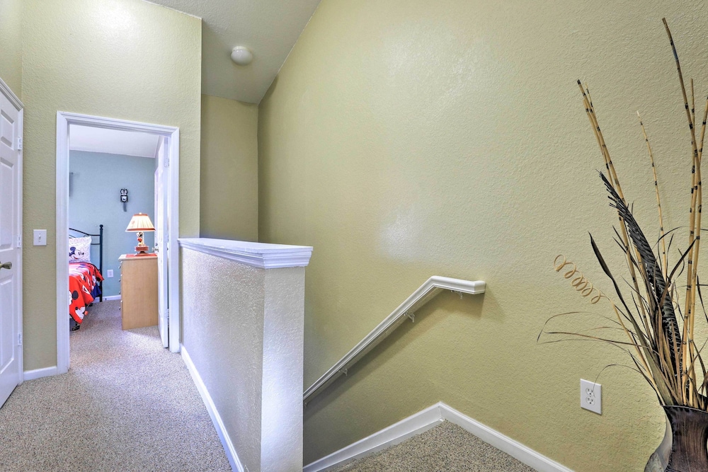 Resort Townhome w Splash Pool 7 Mi to Disney - photo 87