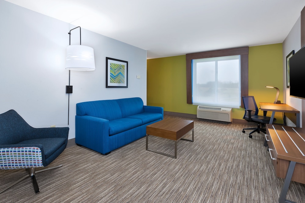 Holiday Inn Express & Suites Dayton South Franklin by IHG - photo 13