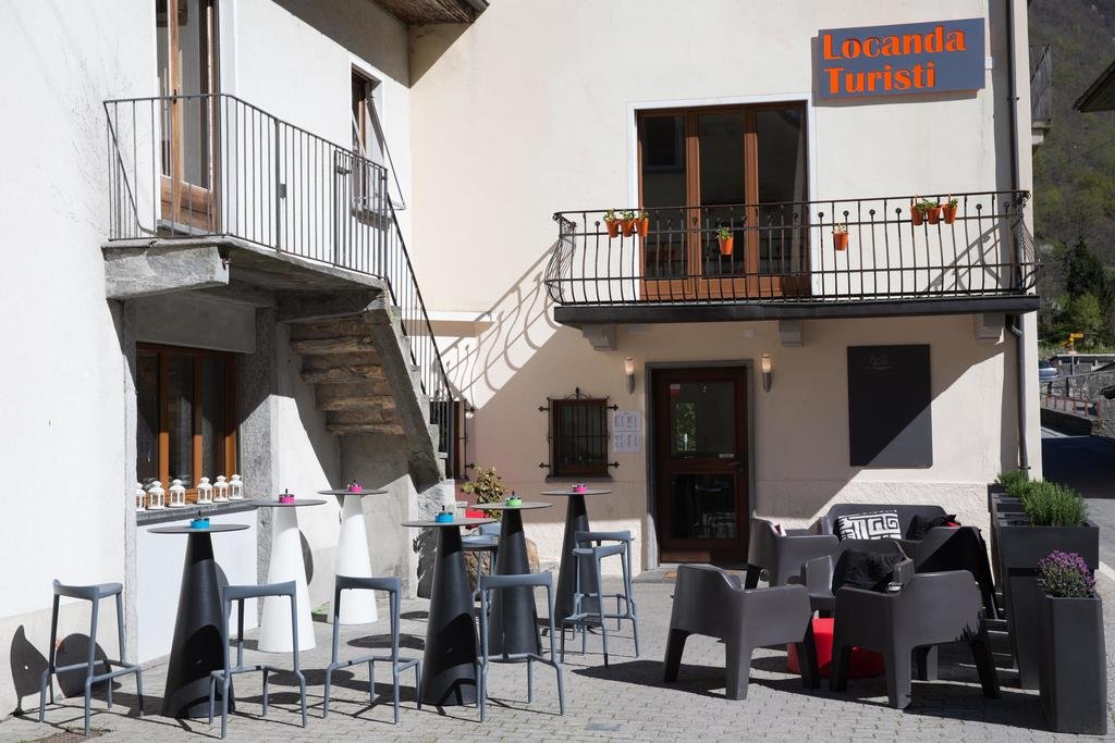 Nuova Locanda Turisti — hotel in Cevio