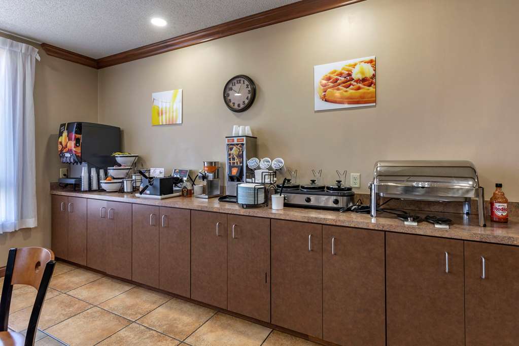 Quality Inn & Suites Rockport Owensboro North - photo 30