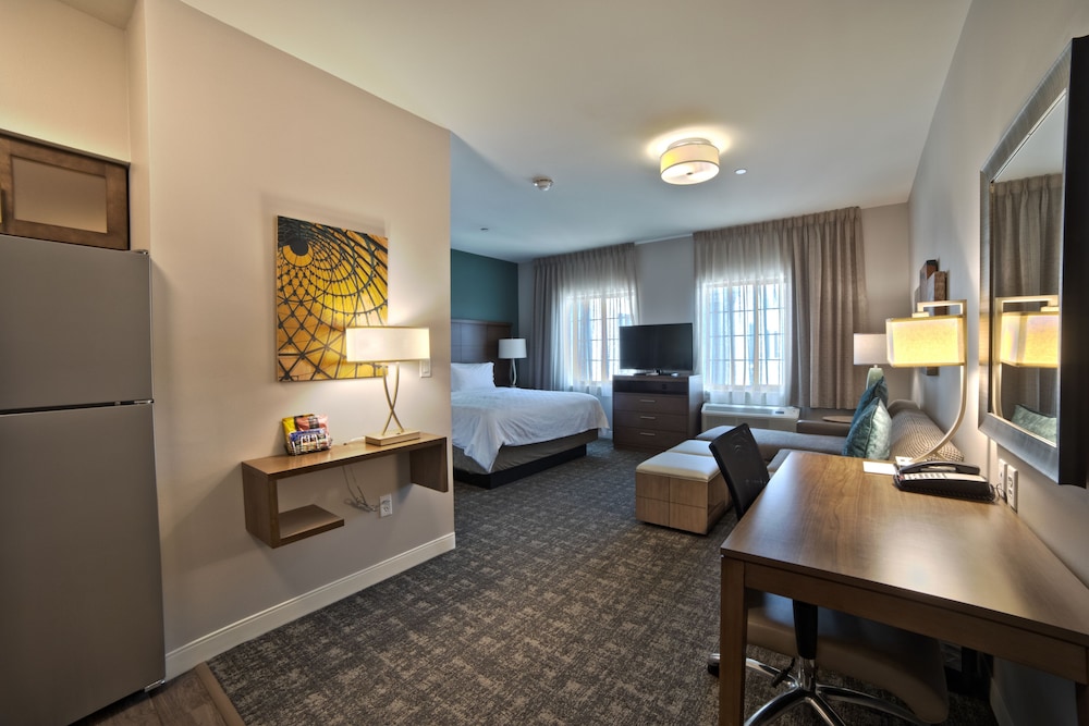Staybridge Suites Houston Humble Beltway 8 E by IHG - photo 12