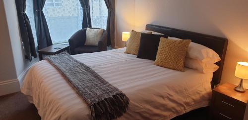 Lockinbar Holiday Apartments — 4-Star Luxury Hotel in Tenby, United Kingdom