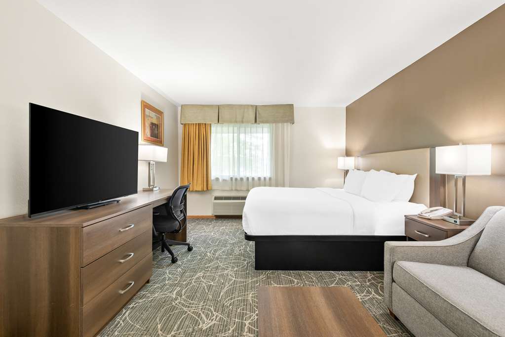 Best Western West Towne Suites - photo 27