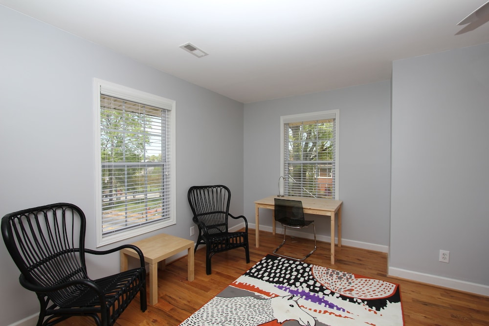 Swamp Rabbit Inn - photo 49