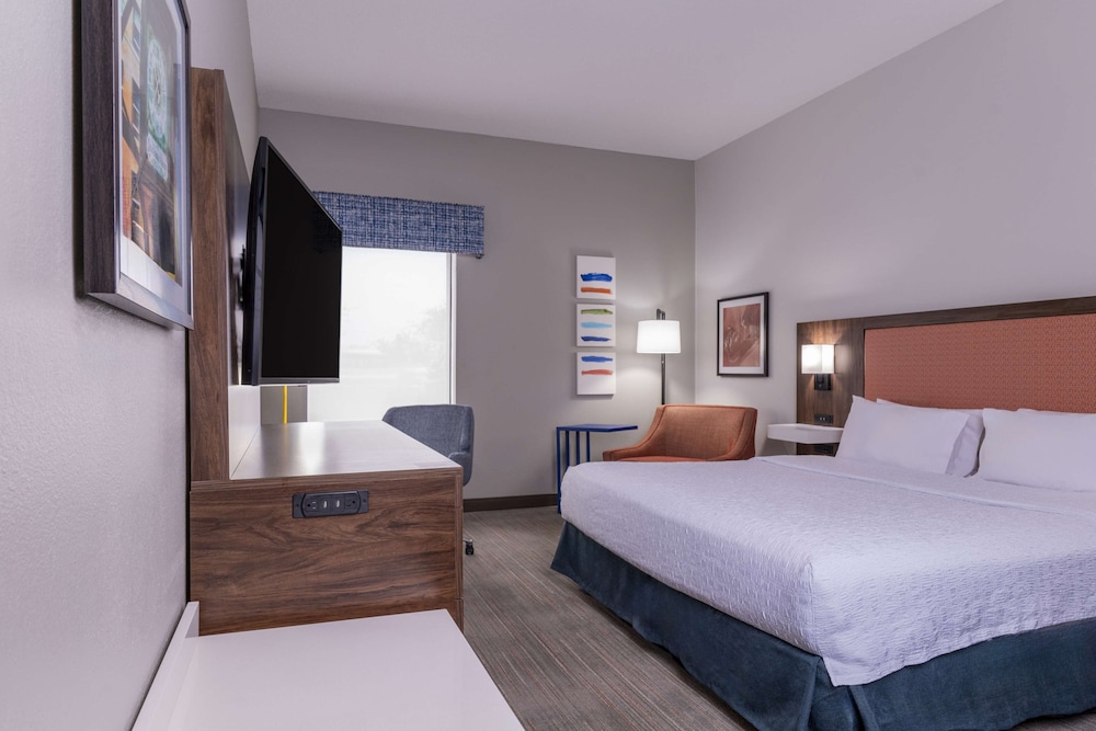 Hampton Inn & Suites St. Louis Chesterfield - photo 20