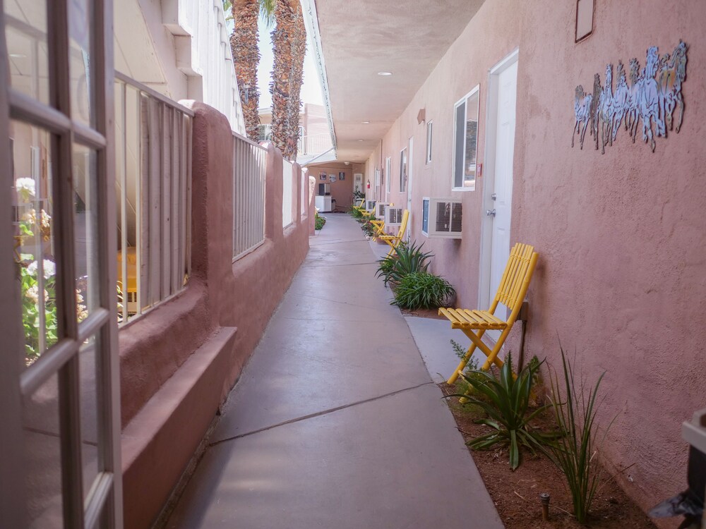 Inn at Palm Springs - photo 35