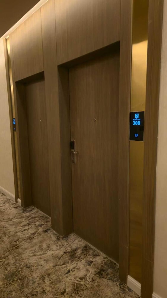 Riyadh Inn Hotel — Riyadh — photo 5