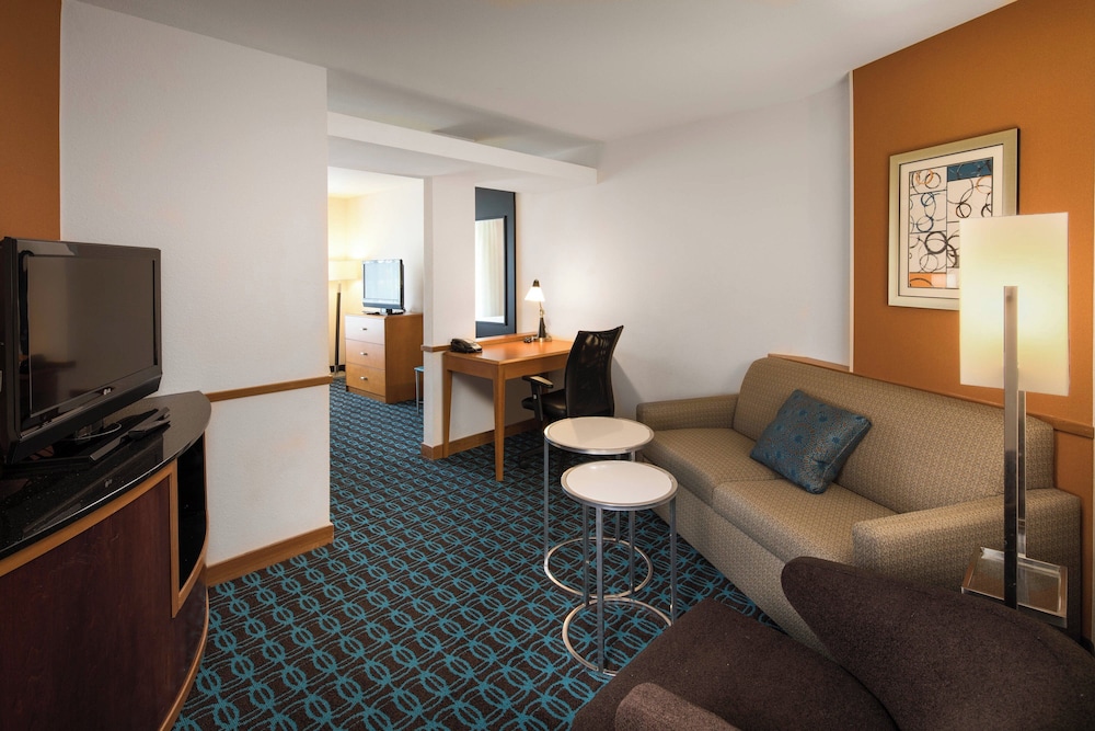 Fairfield Inn & Suites by Marriott Conway - photo 10