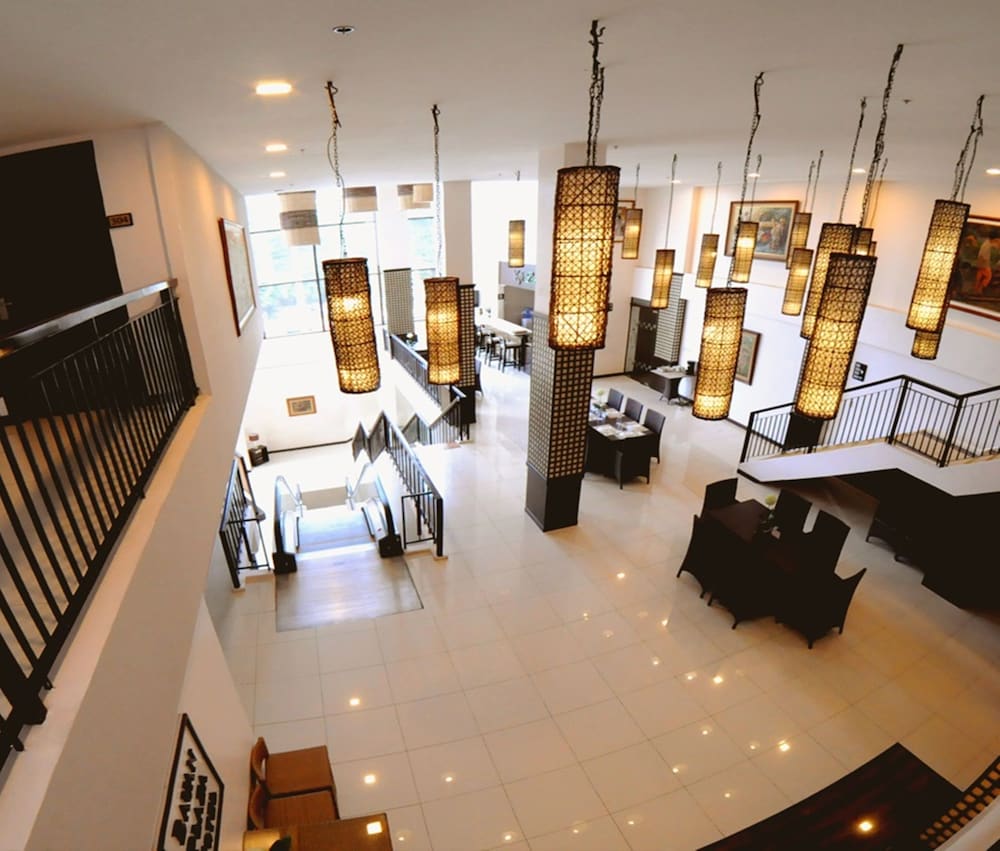 Bauan Plaza Hotel — hotel in Bauan
