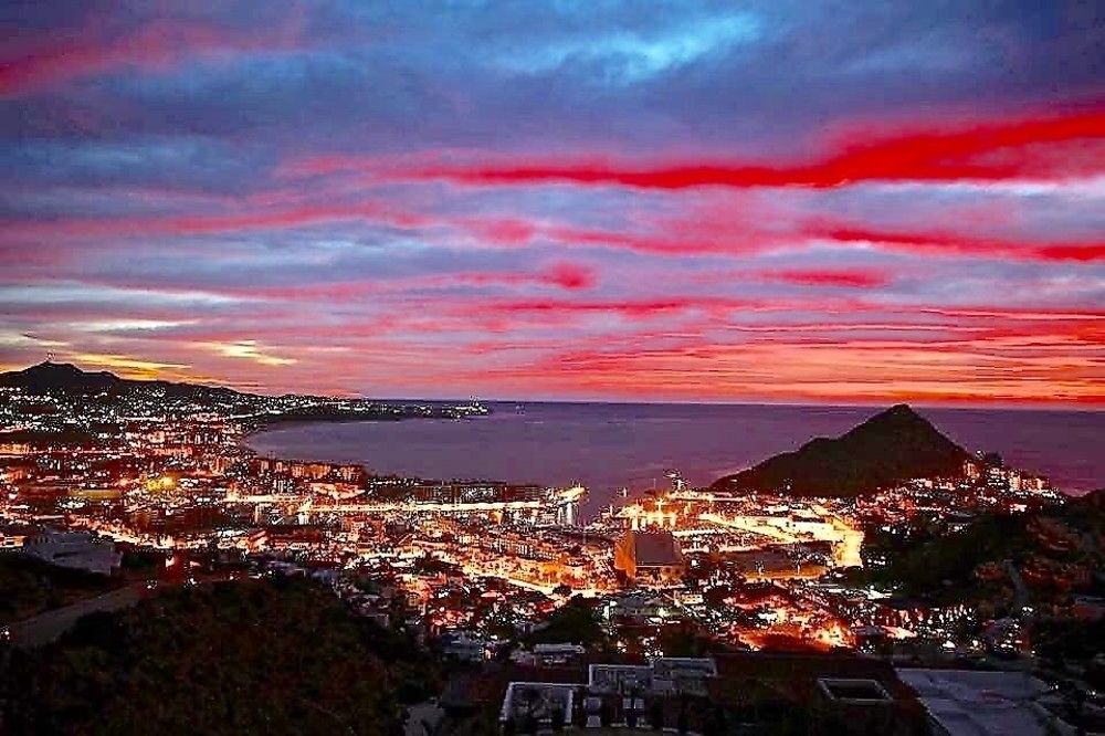 Cabo Pedregal Hotel