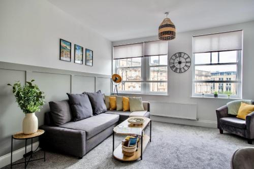 The Yorkshire Crown Luxury Apartment FREE PARKING Nearby