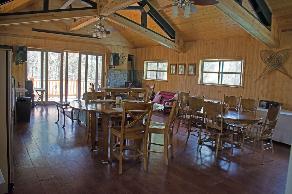 DiamondStone Guest Lodges - photo 47