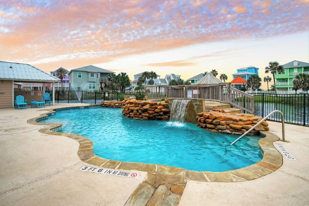 La Concha Blvd #31