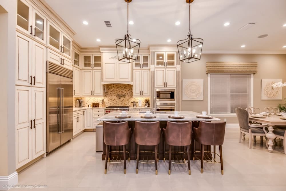 7 Bdrmstheatergamermpoolmansion - photo 15