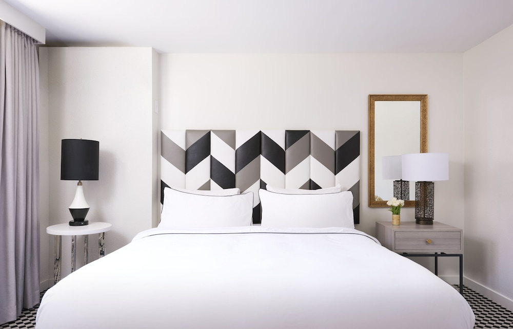 Chamberlain West Hollywood - photo 9