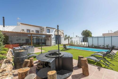 Casa Rural Maimones — 4-Star Luxury Hotel in La Roda De Andalucia, Spain