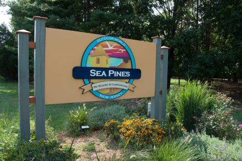 Sea Pines Park Model 1 - photo 9
