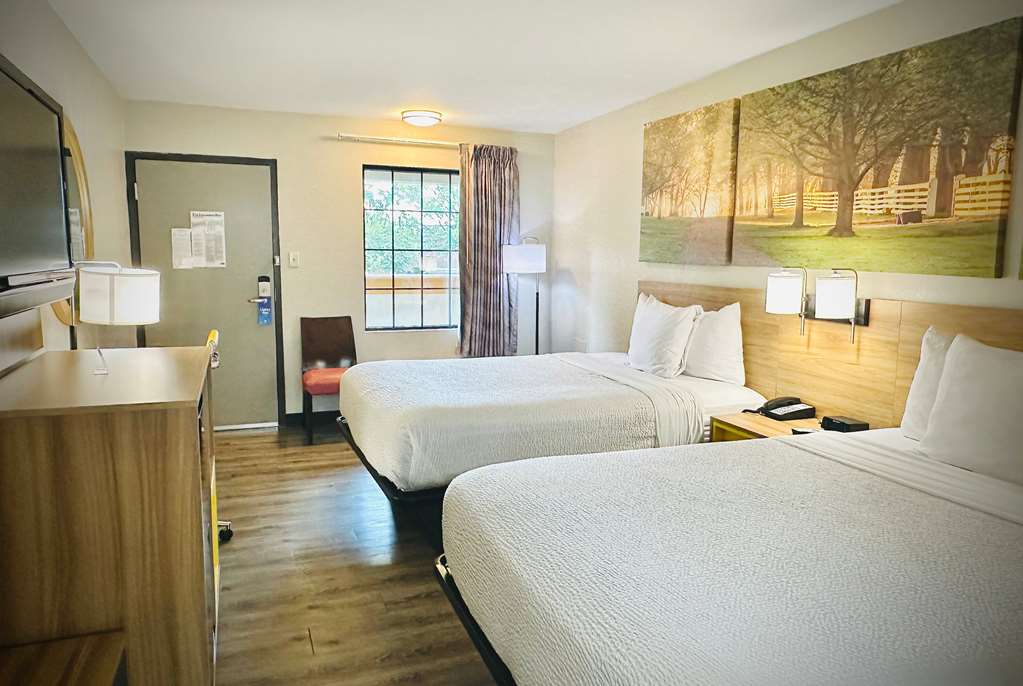 Days Inn by Wyndham WestEnd Alexandria VA Washington DC Area - photo 15