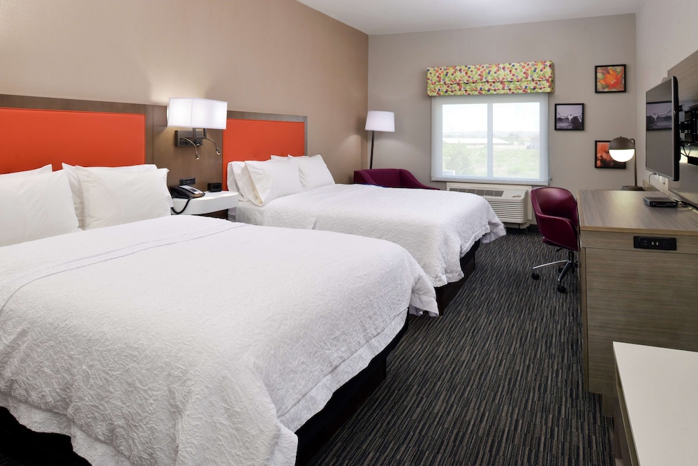 Hampton Inn Fort Stockton - photo 26