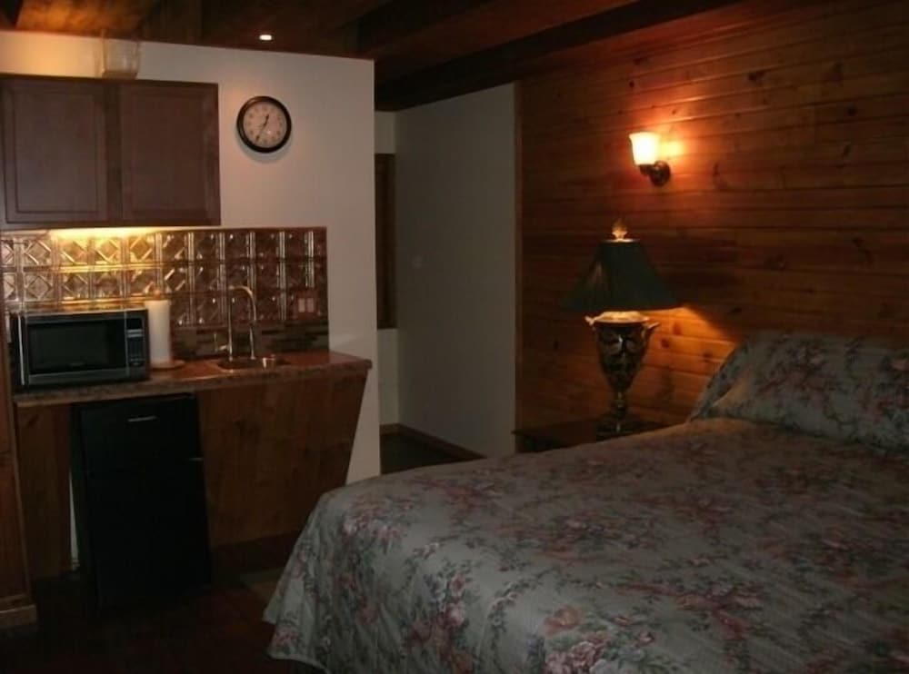 Cool Springs Inn — Otis — photo 5