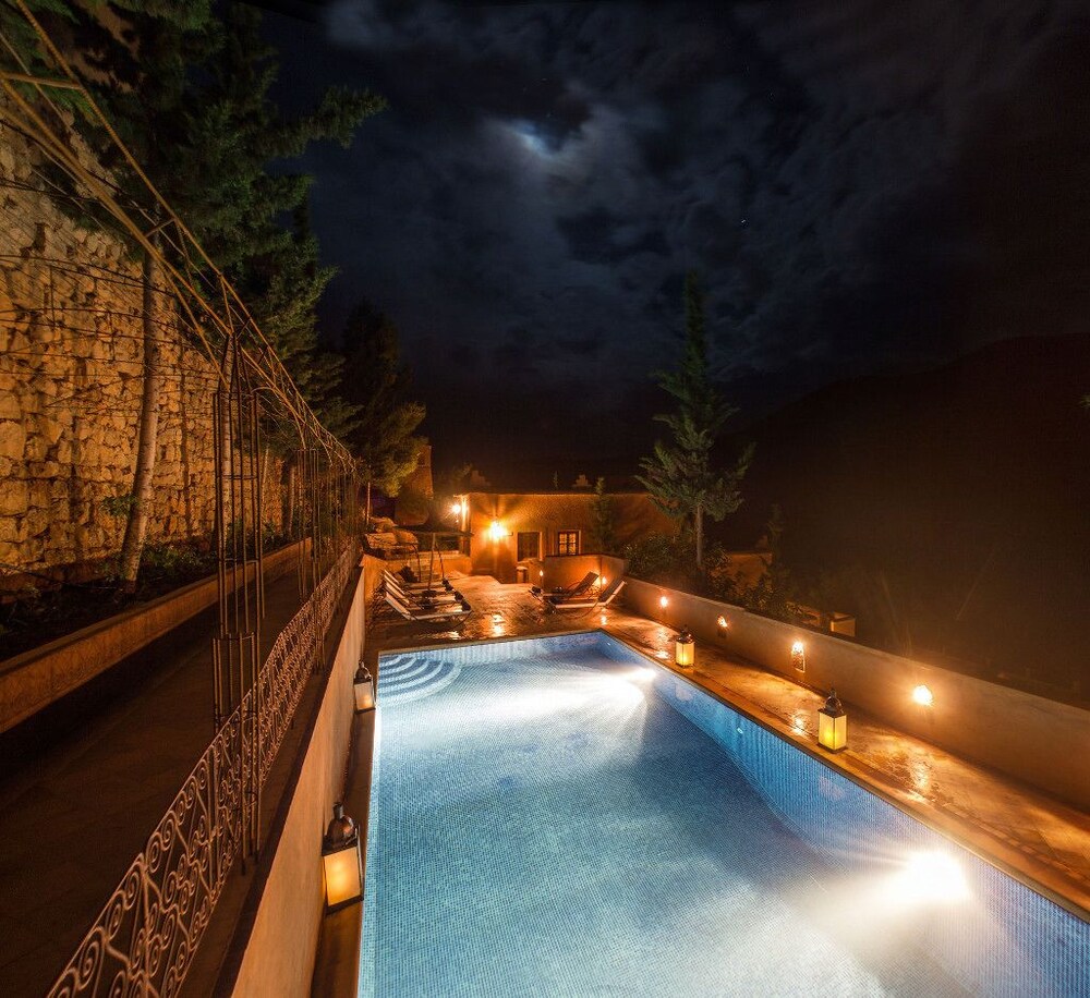 Chez Pierre - carbon neutral hotel in Imider