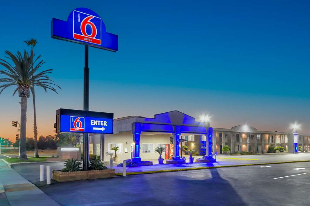 Gateway Inn Madera - photo 3