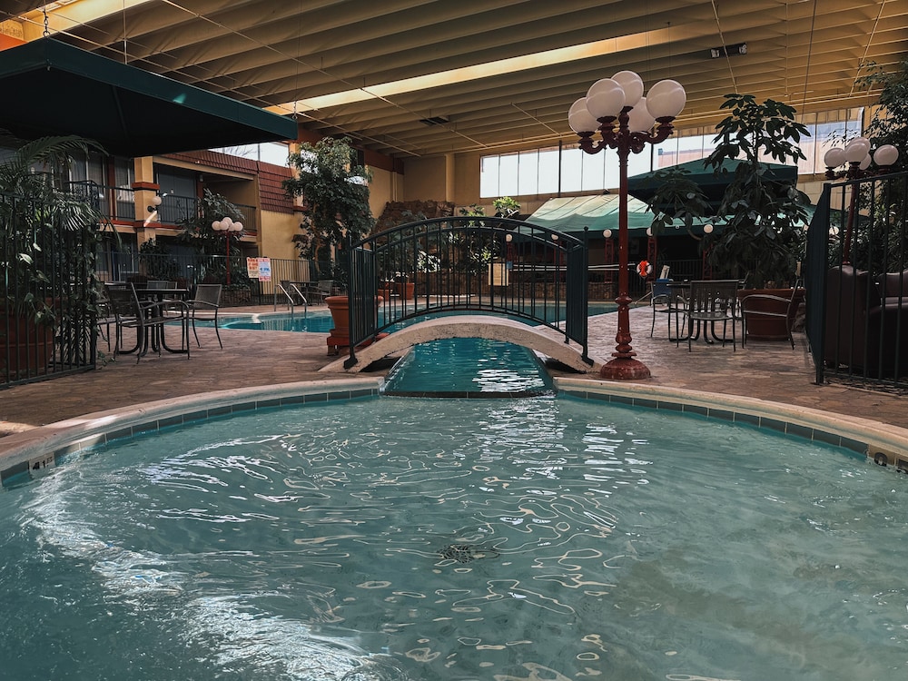 Quality Inn & Suites Fort Collins East - photo 13