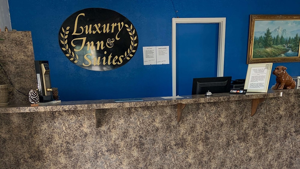 Luxury Inn & Suites Forrest City - photo 3