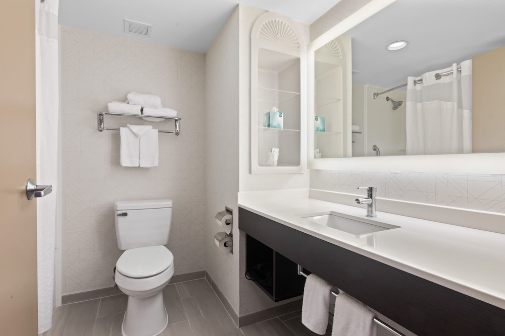 Holiday Inn Express Hotel & Suites Bethlehem by IHG - photo 26