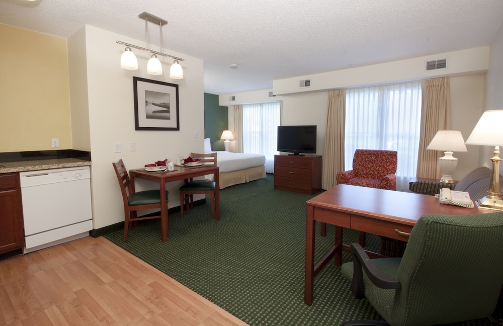 Residence Inn by Marriott Oklahoma City South - photo 14