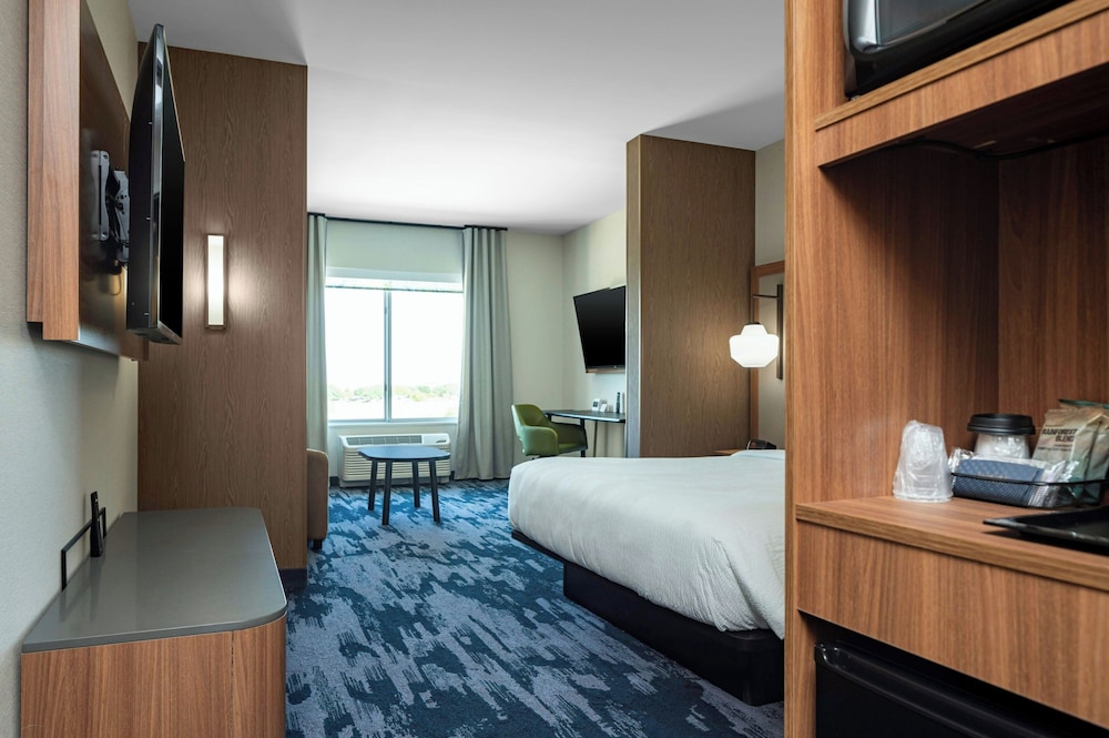 Fairfield Inn & Suites by Marriott Dallas DFW Airport North Irving - photo 5