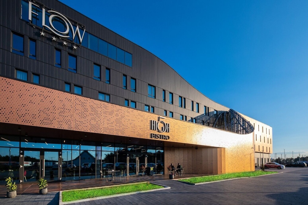 Flow Hotel & Conference - last minute hotel in Inarcs