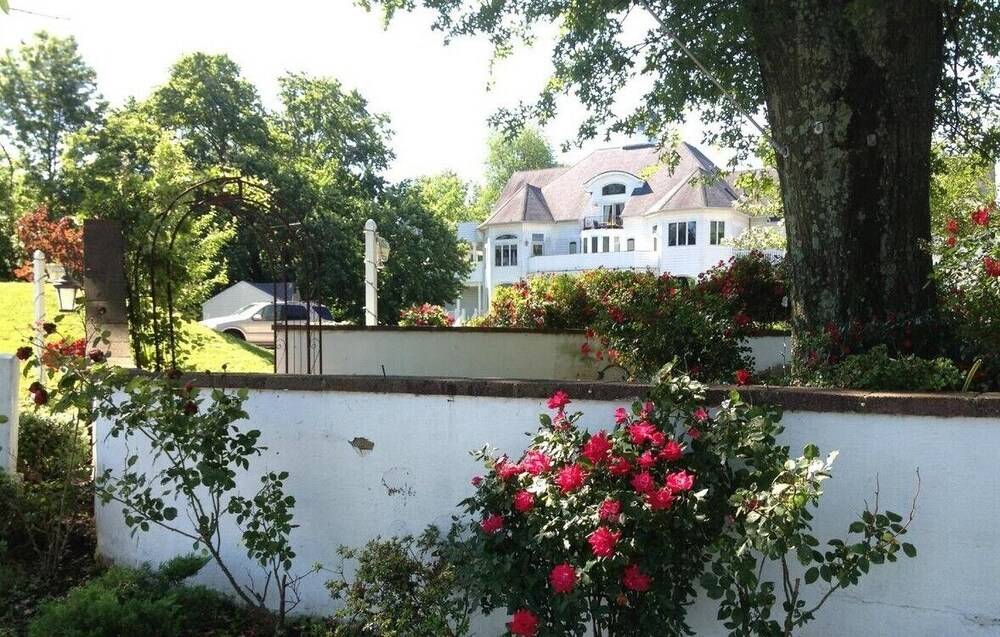 The Columbia Inn at Peralynna Manor - photo 66