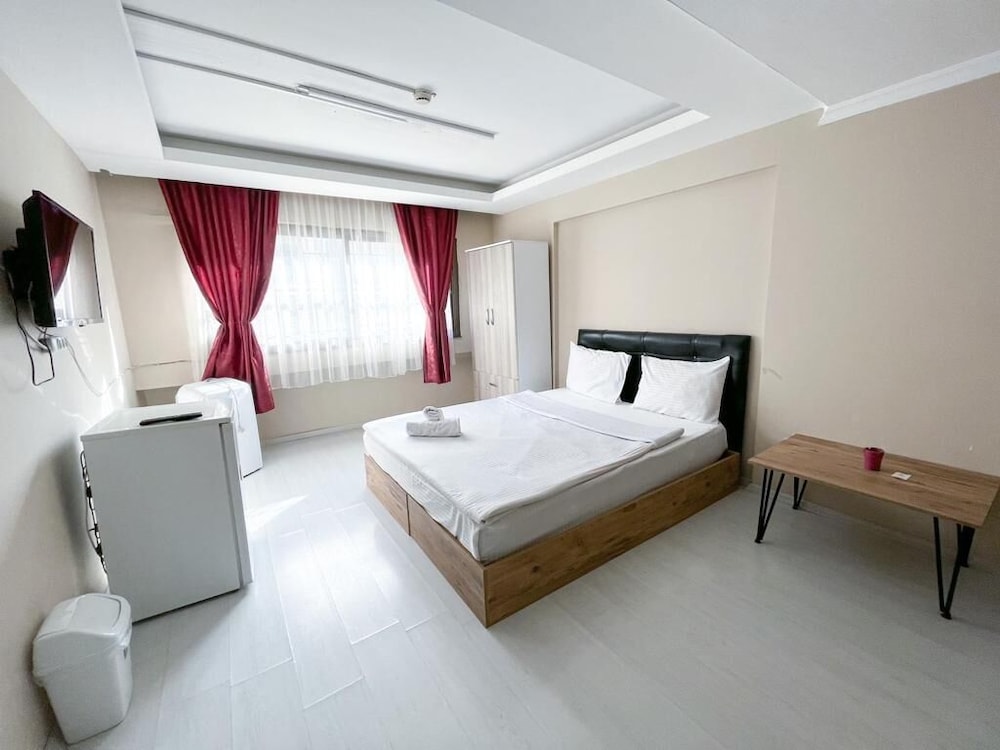 De La Elpida Otel — Izmir — photo 4