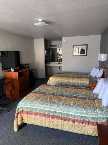 Redbud Inn - photo 29