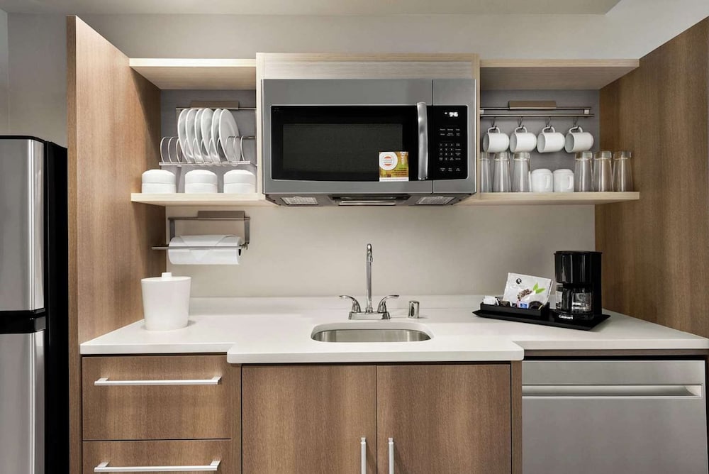Home2 Suites Troy - photo 15