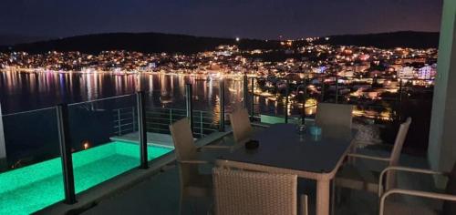 Apartment Julia — 4-Star Luxury Hotel in Okrug Gornji, Croatia