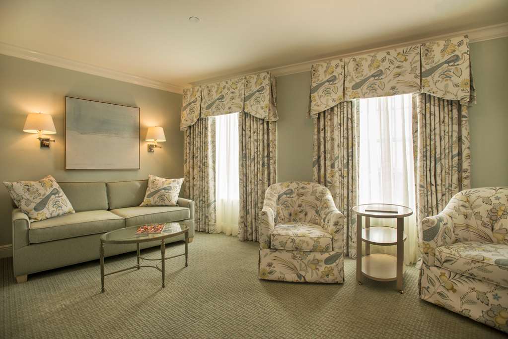 Bienville House Hotel - photo 17