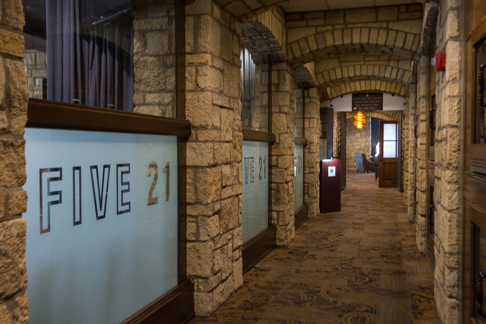 The Oread Lawrence Tapestry Collection by Hilton - photo 120