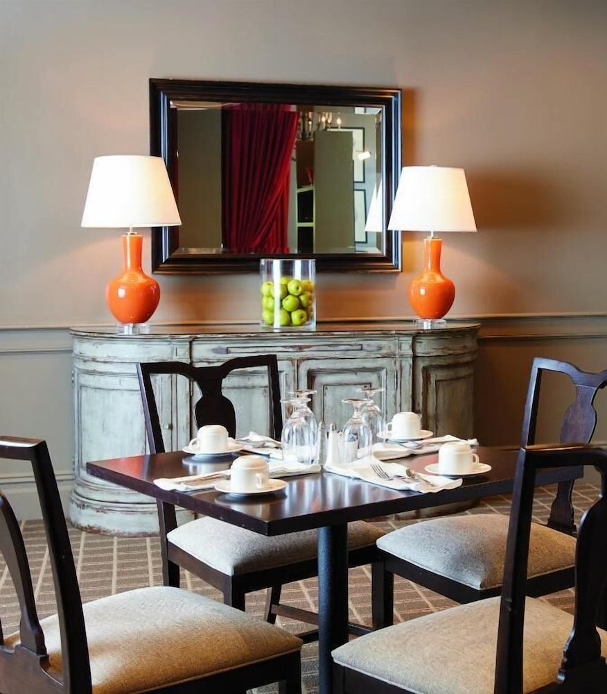 Ethan Allen Hotel - photo 29