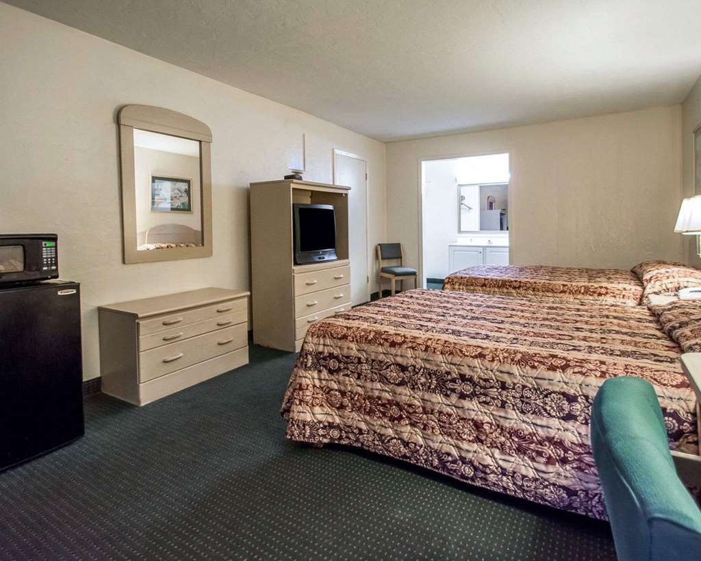 Rodeway Inn Gainesville University Area - photo 18