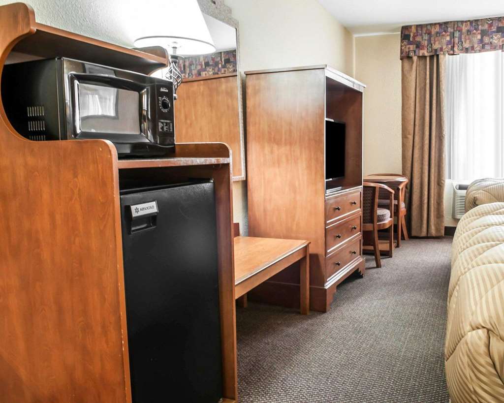 Econo Lodge Las Cruces University Area - photo 12