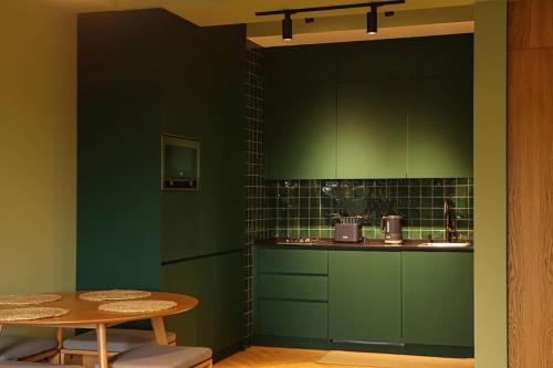 Chic 1BR Apt in Moedani complex By Wehost