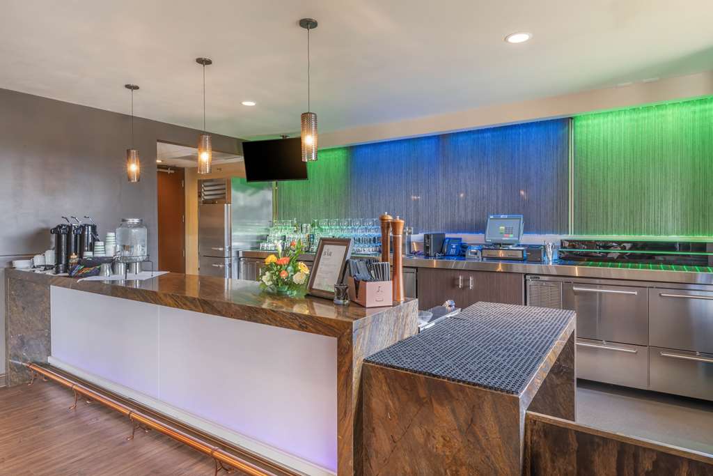 Best Western Premier Boulder Falls Inn - photo 51
