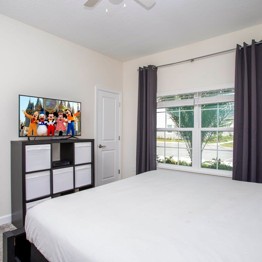 Family Friendly Four Bd w Pool at Storey Lake Resort 5035 - photo 60