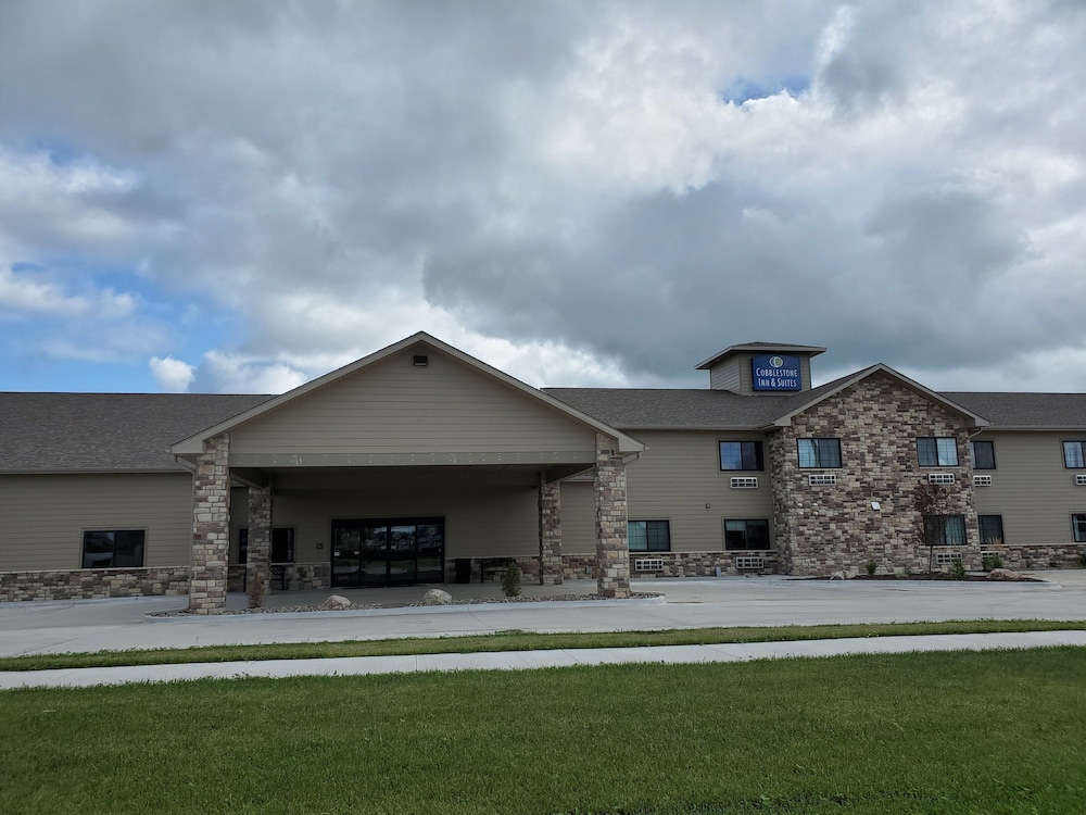 Cobblestone Inn & Suites Boone - photo 61